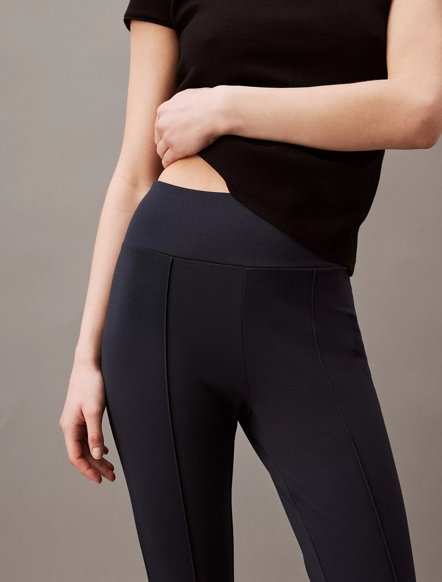 Calvin Klein Ponte Skinny Fit Pants - Women