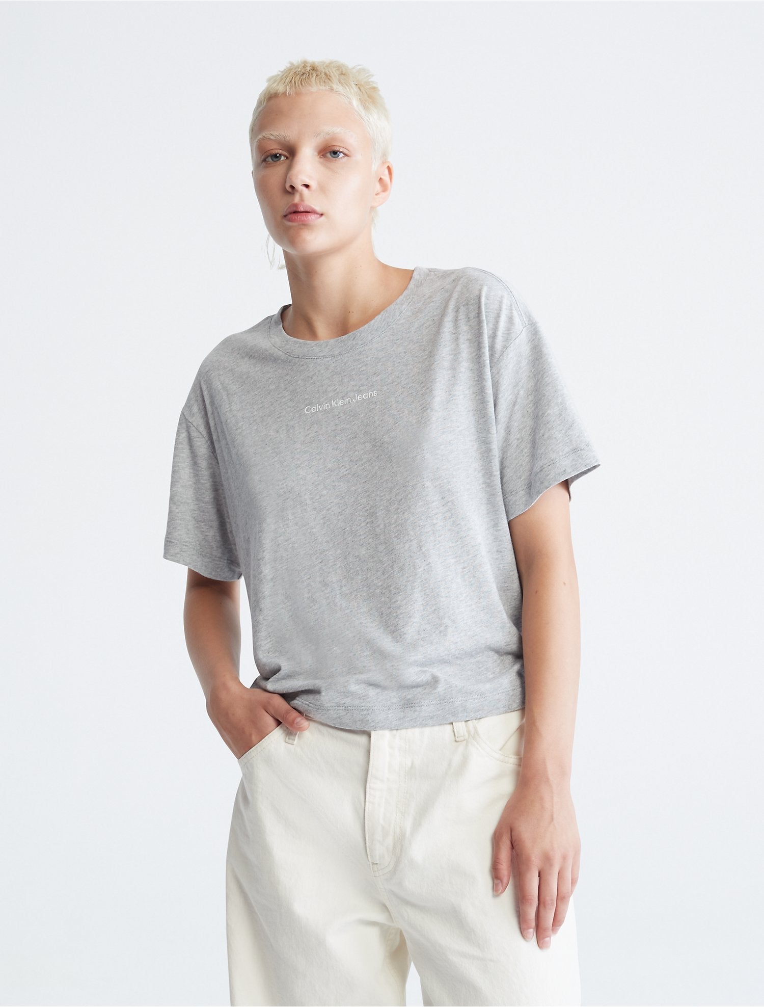 Calvin Klein Women T-Shirts Pearl Grey Heather- Oshoplin