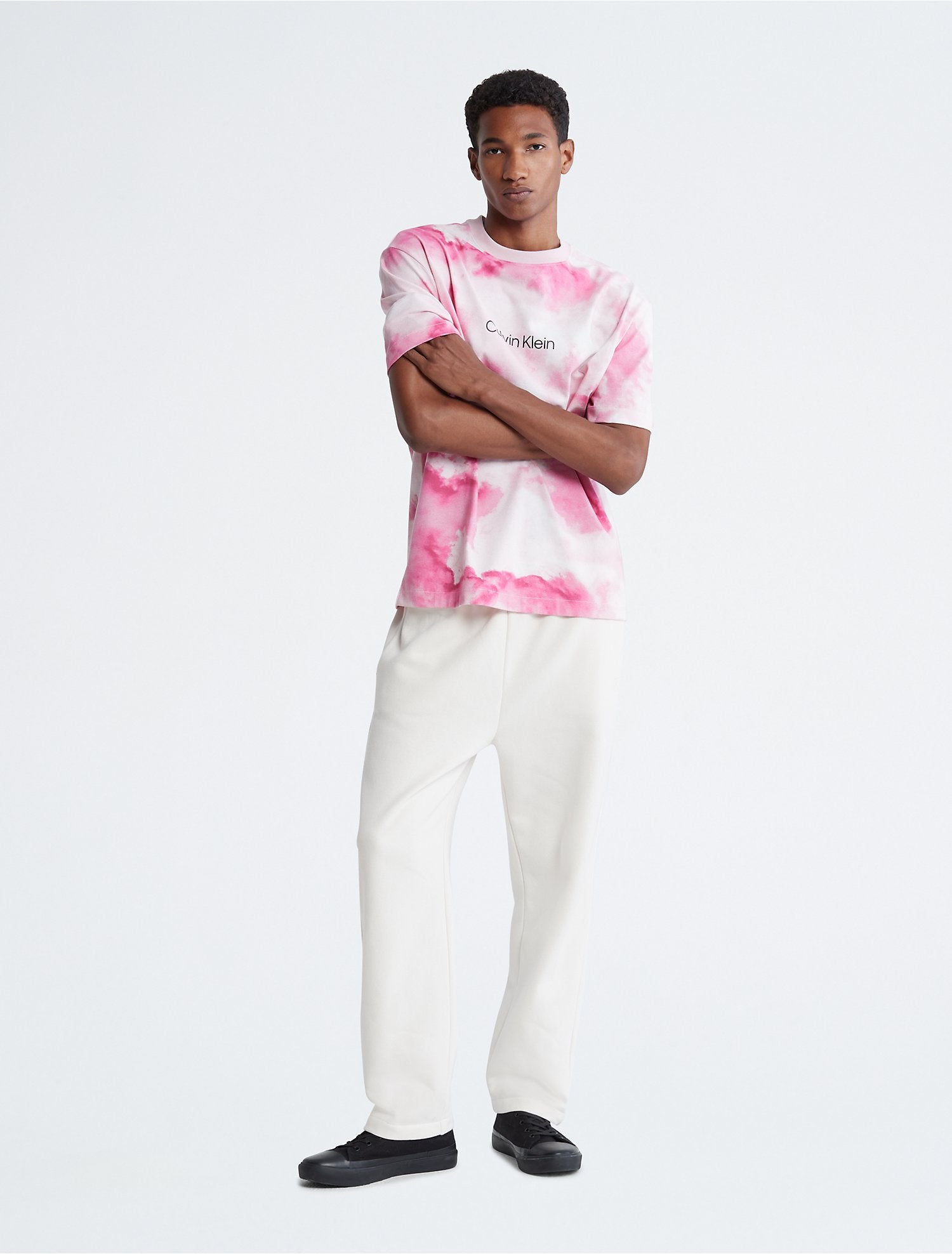 Calvin Klein Color Relaxed Fit Standard Logo Printed Crewneck T-Shirt - Men