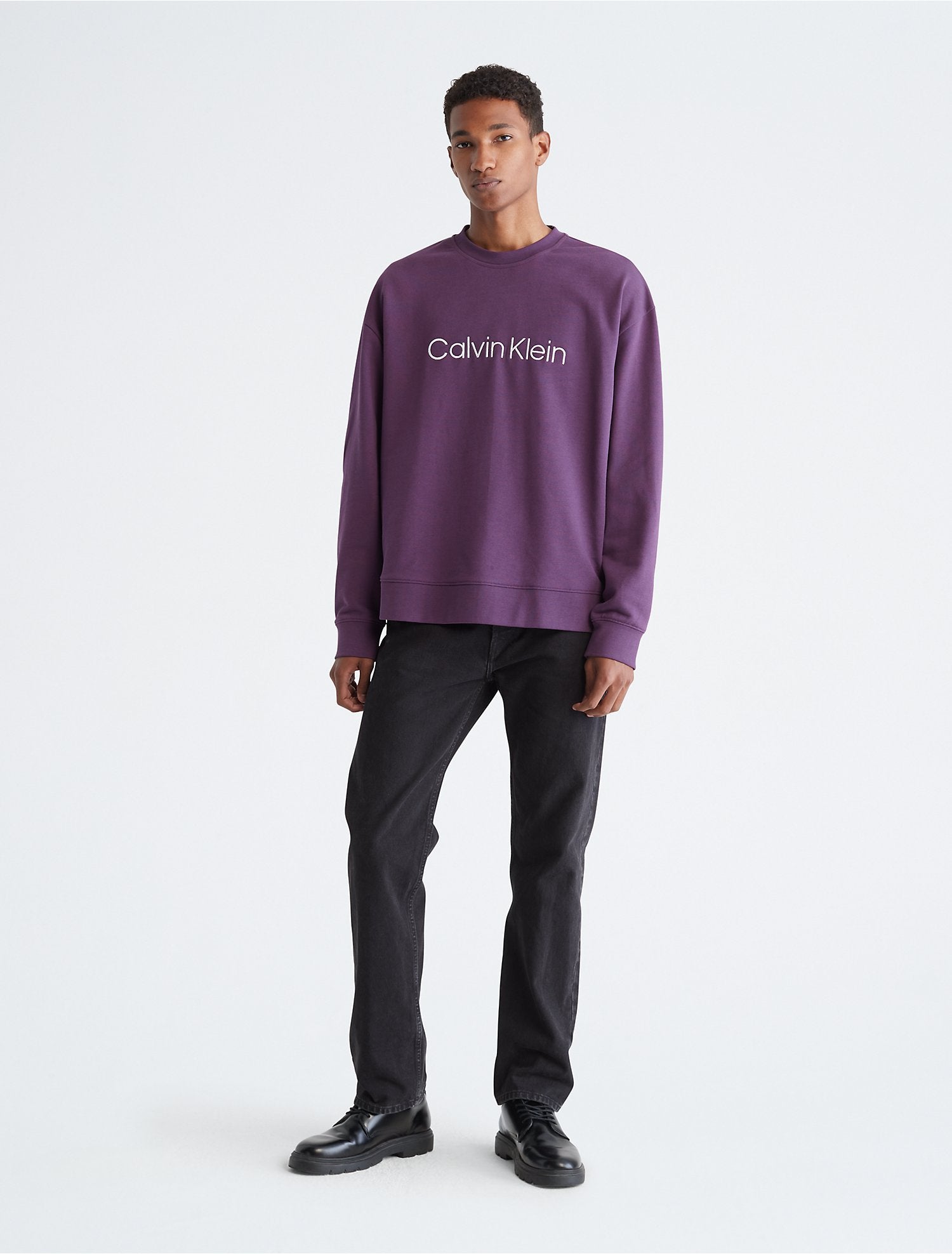 Calvin Klein Relaxed Fit Standard Logo Crewneck Sweatshirt - Men