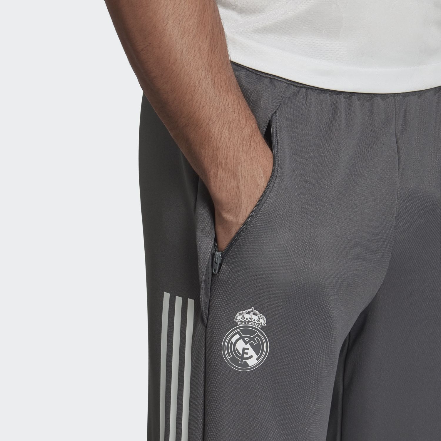 Adidas Real Madrid Training Pants + Pre-Match Jersey (SET SIZE XS) - Men