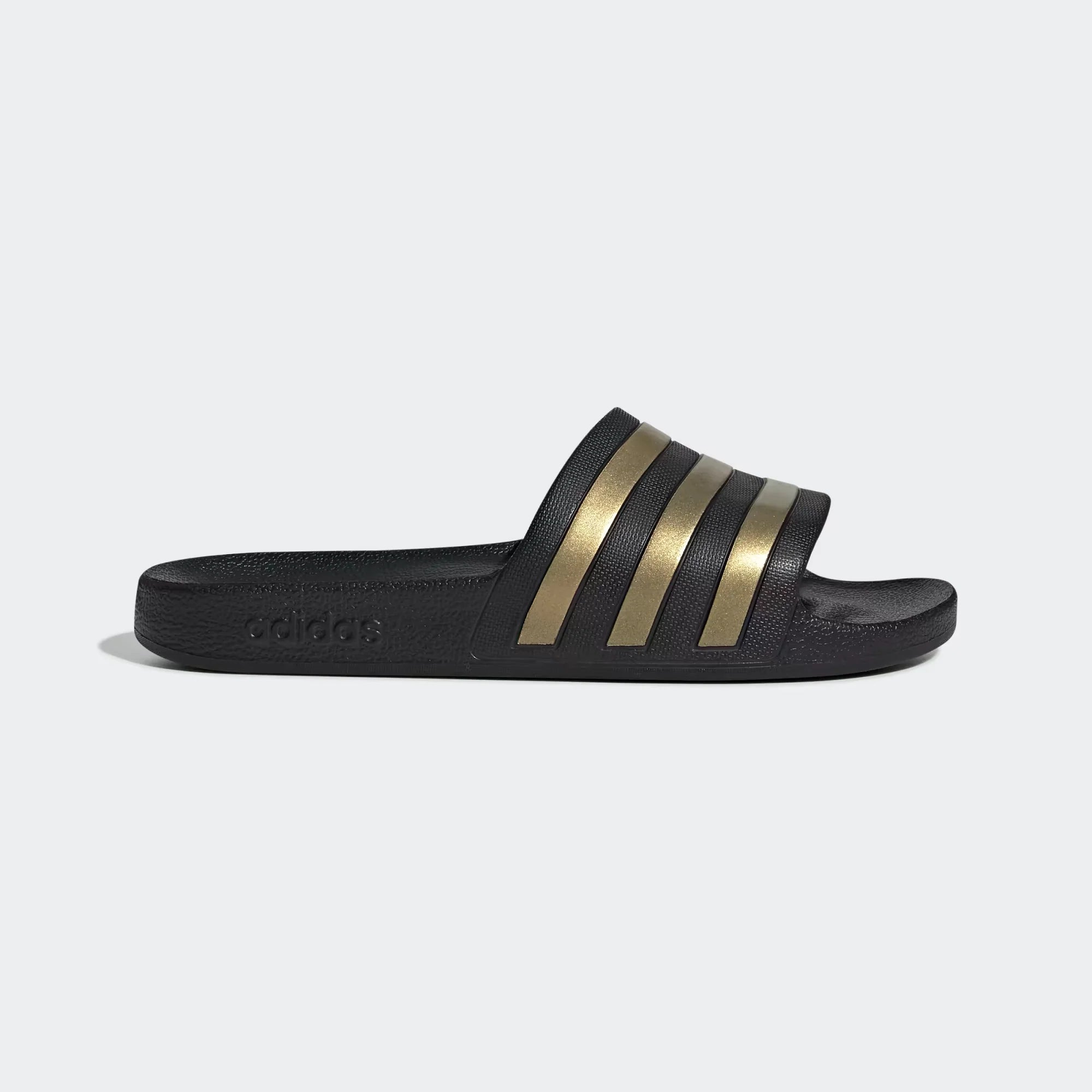 Adidas Men Shoes + Sandals + Slippers Core Black / Gold Metallic- Oshoplin