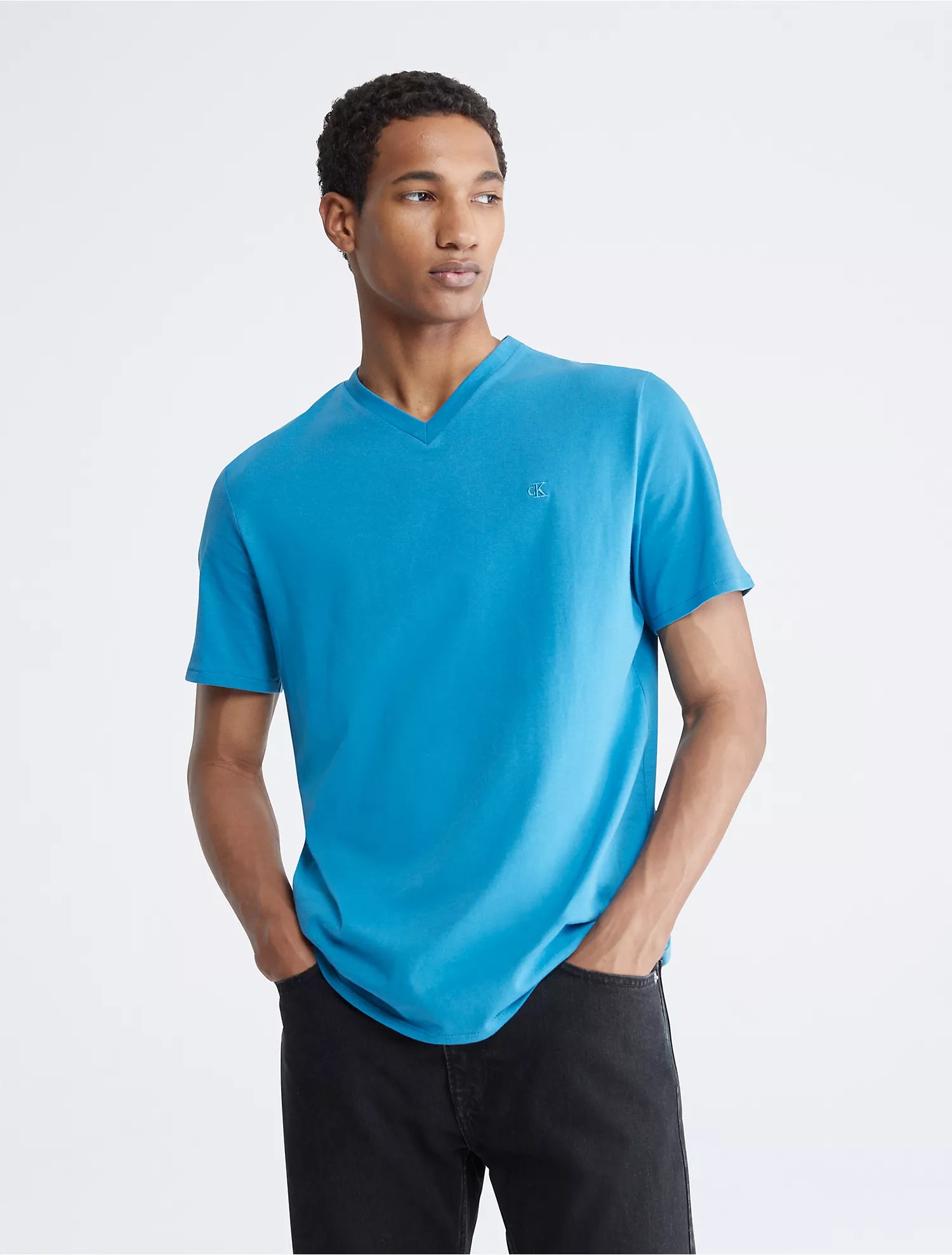Calvin Klein Smooth Cotton Solid V-Neck T-Shirt - Men