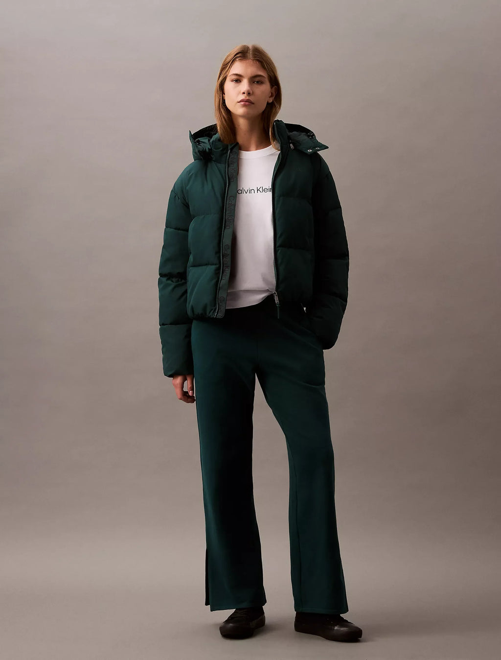 Calvin Klein Women Pants Ponderous Pine- Oshoplin