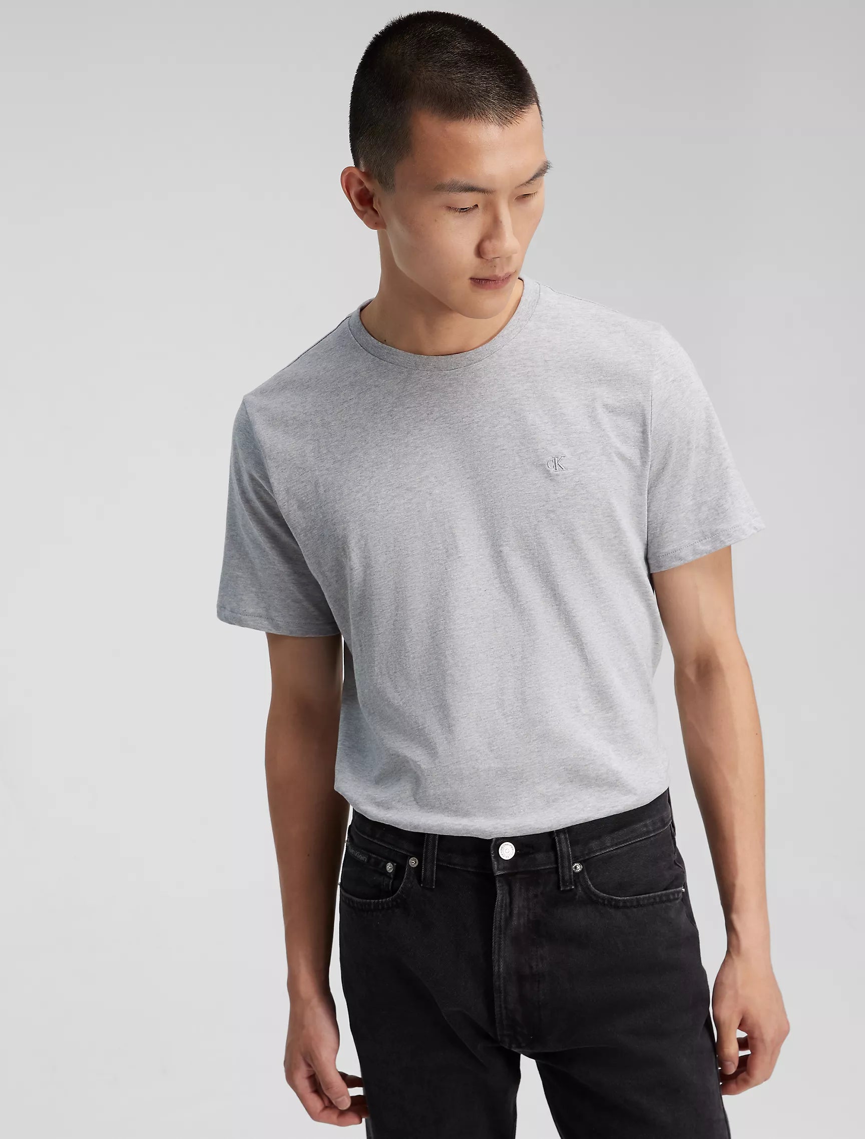 Calvin Klein Men T-Shirts Heroic Grey Heather- Oshoplin