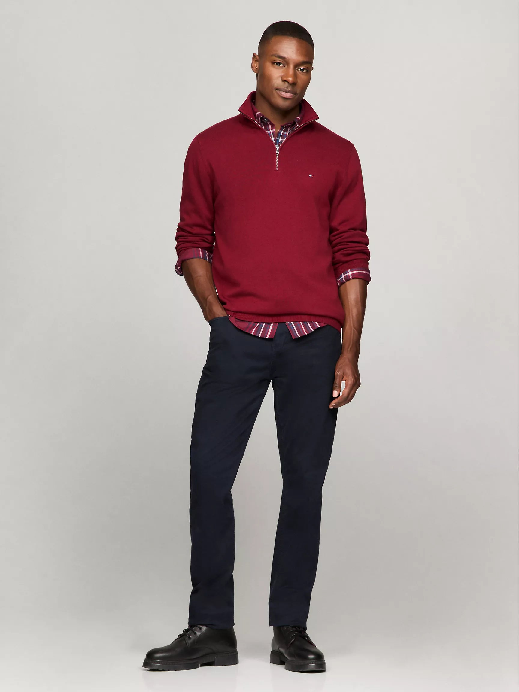 Tommy Hilfiger Solid Logo Quarter-Zip Sweater - Men