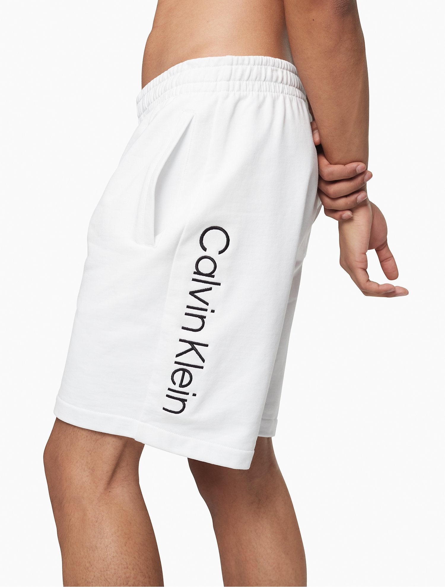 Calvin Klein Men Shorts Brilliant White- Oshoplin