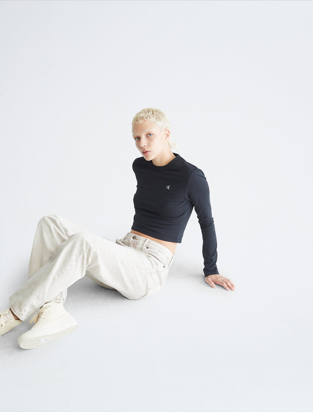 Calvin Klein Monogram Logo Long Sleeve Crop Top - Women