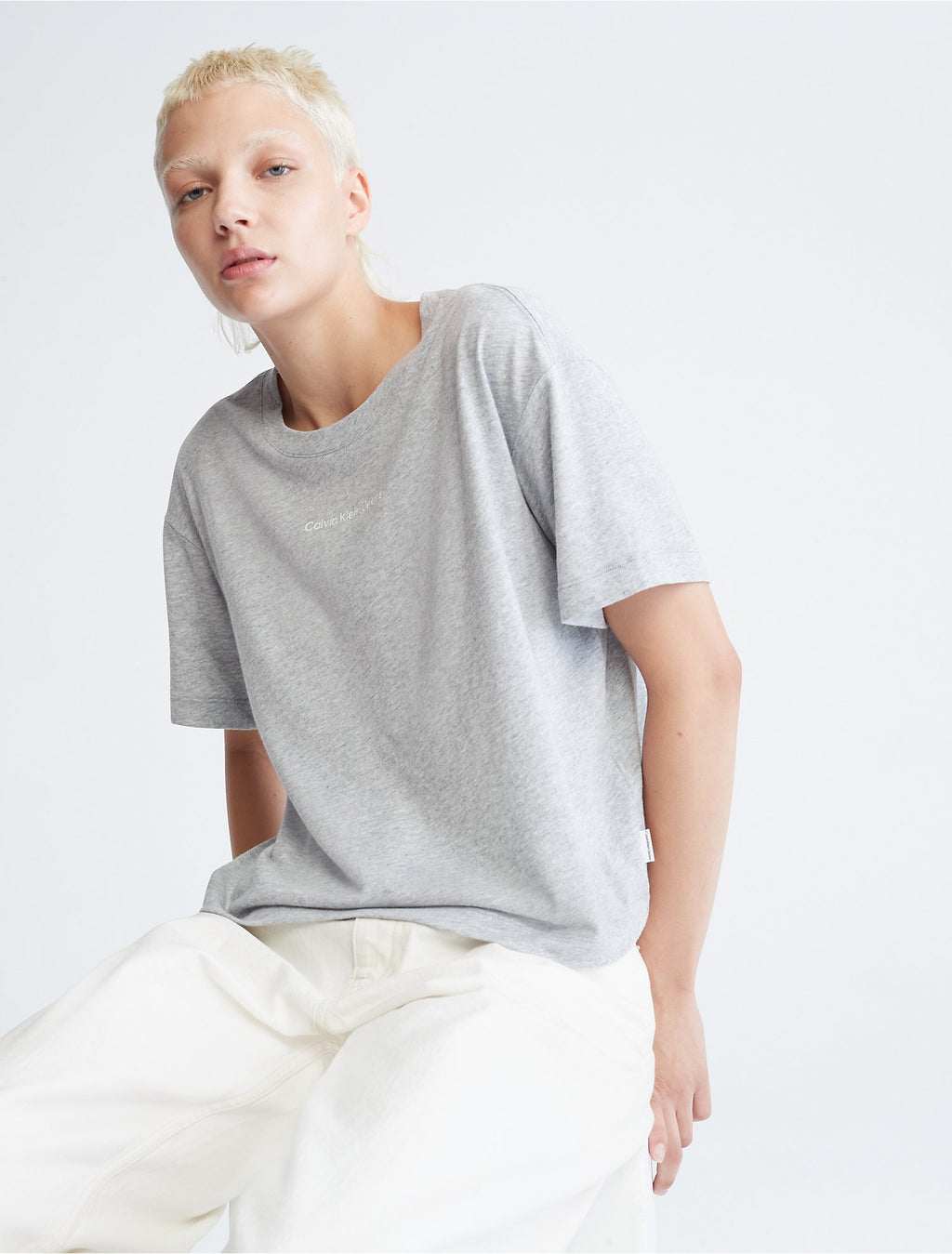 Calvin Klein Compact Logo Boyfriend T-Shirt - Women