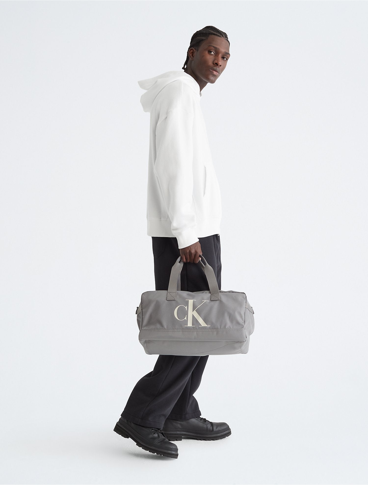 Calvin klein 2025 duffle bag grey