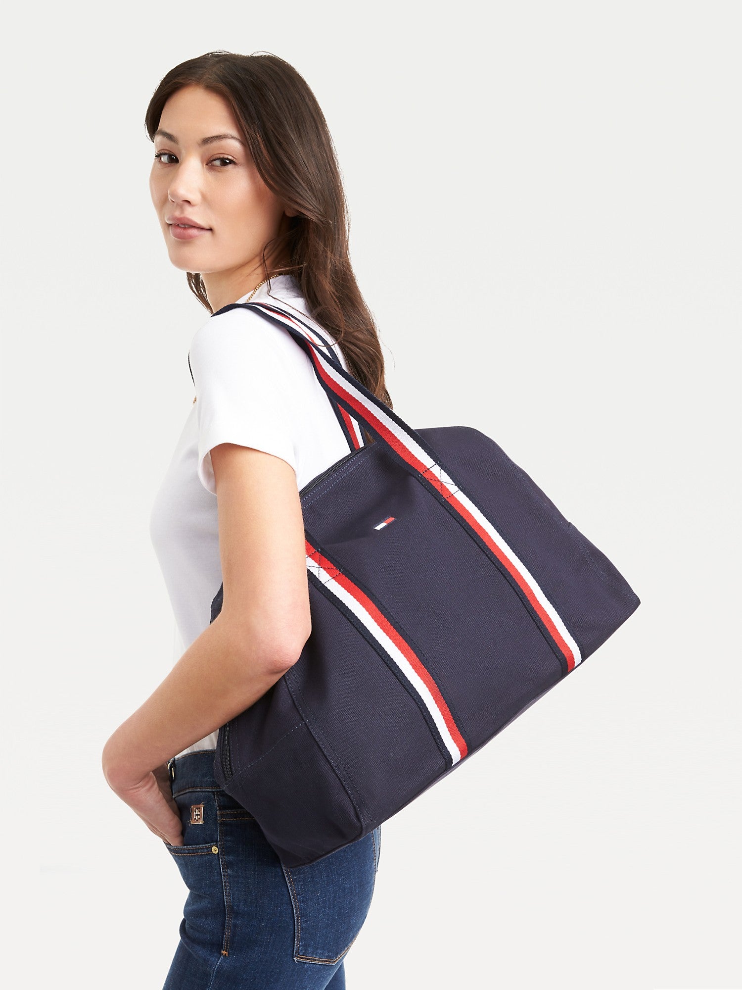 Tommy hilfiger colorblock duffle bag new arrivals